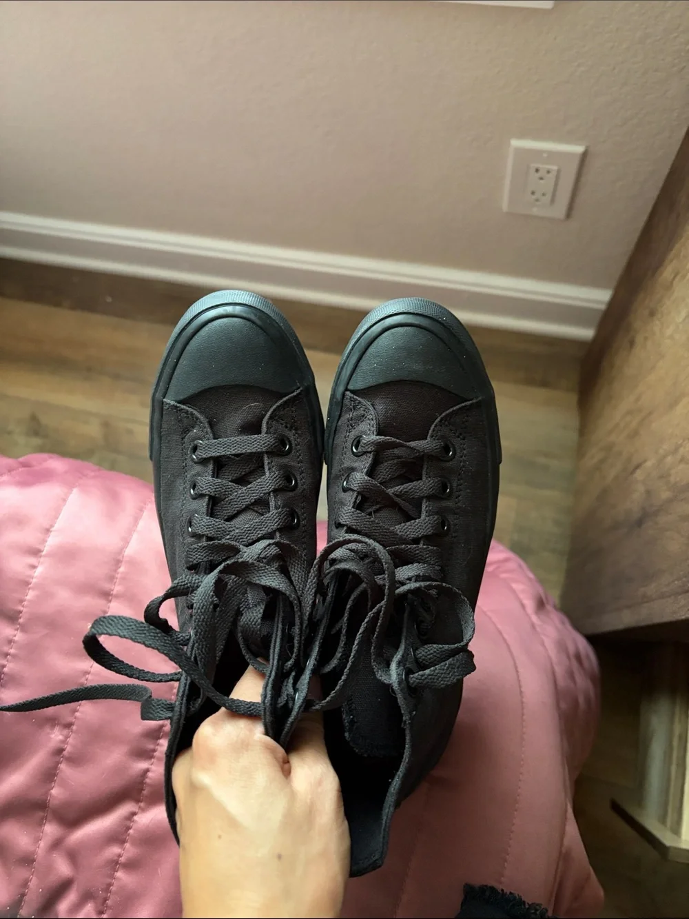 Black Shoes